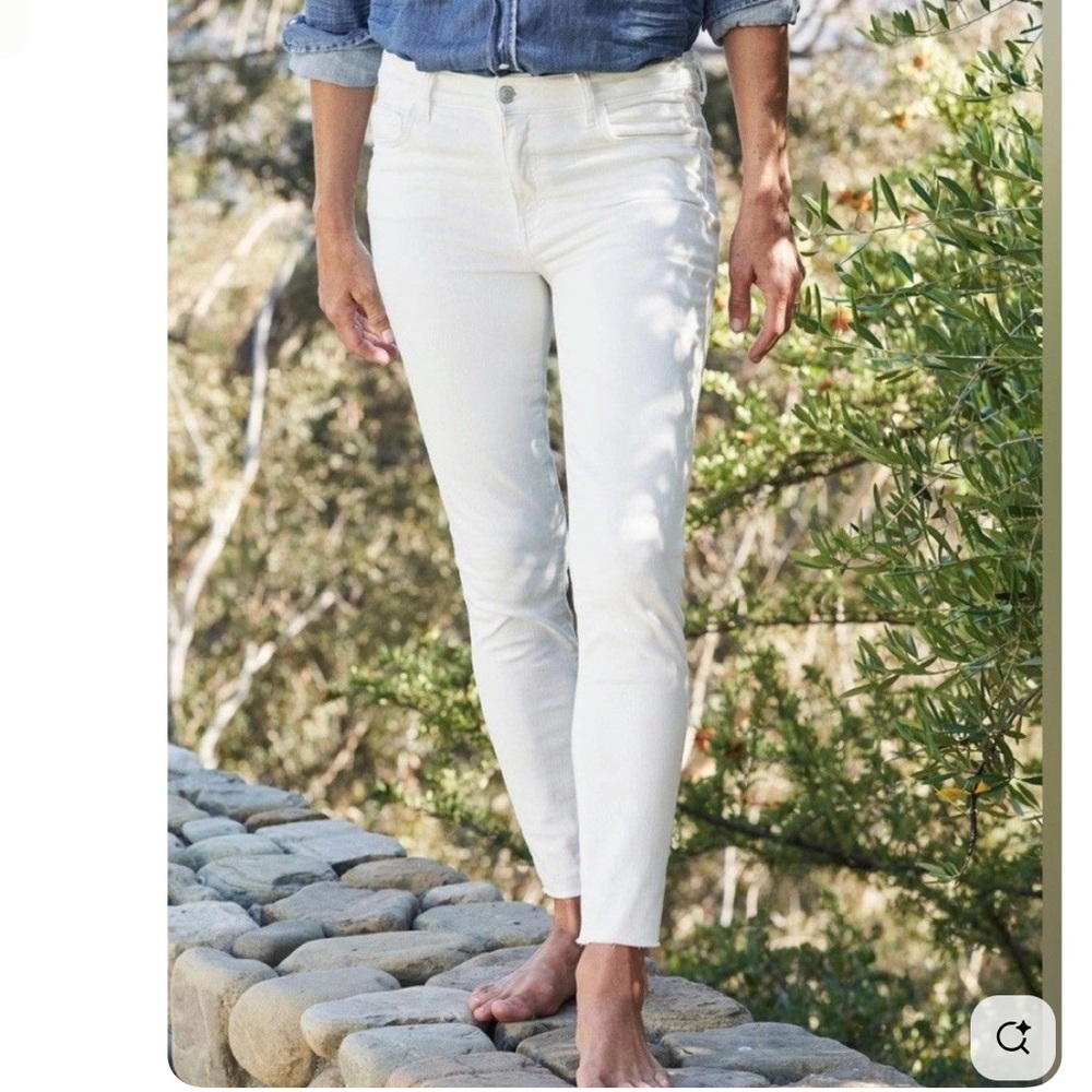 THE LIMITED White 917 Skinny Ankle Zip Jeans